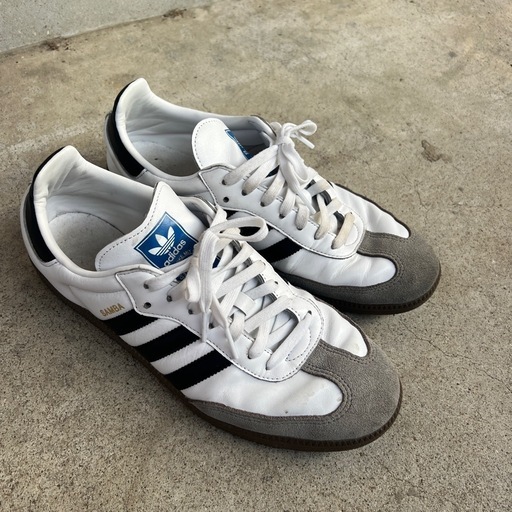 大人気新品 adidas samba 28.0 (しょぽめ) 安城の靴《スニーカー》の中古 靴