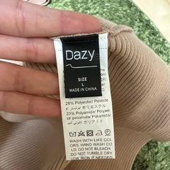 ニットワンピースの画像