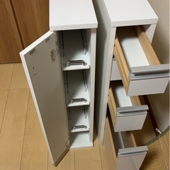 【受付終了】隙間収納　ラック引き出し　上下連結可能の画像