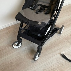 取引中⭐︎サイベックス リベル ベビーカーの画像