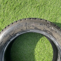 スタッドレスタイヤ　
205/55R16　　の画像