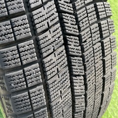 スタッドレスタイヤ　
205/55R16　　の画像