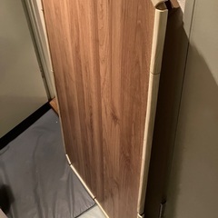 折りたたみテーブル