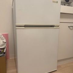 冷蔵庫2ドア　2017年 HerbRelax ヤマダ電機 一人暮らし 90ℓ YRZ-C09B1の画像