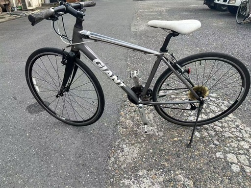 ジャイアントクロスバイク(3✖️9)