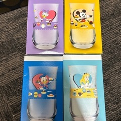 非売品　ディズニー　グラス　4個セット　食器棚シートの画像