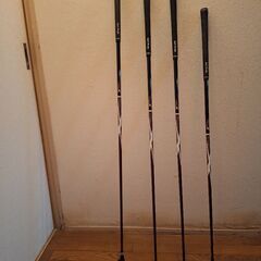 男性用ゴルフクラブセット　キャディバッグ付き12本の画像