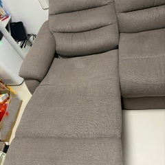 ニトリ 電動リクライニングソファ Nビリーバ モカブラウンの画像