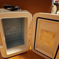 5L冷温庫(車載用コンセント付)の画像