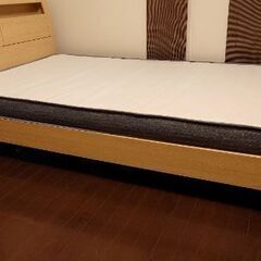 NITORIセミダブルベッド