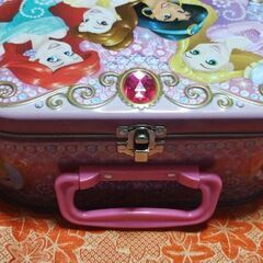 ディズニー プリンセス缶の画像
