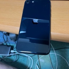 iPhone SE3  128GBの画像