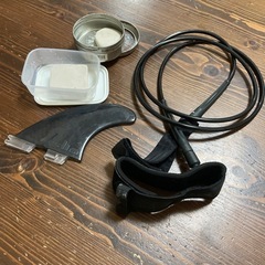 サーフボード　ソフテック　ボンバー　リュージュコードとフィン付きの画像
