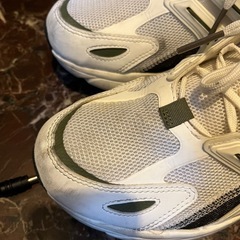 adidas 27.5の画像