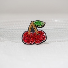 ビーズ刺繍で作る　大人可愛いブローチの画像