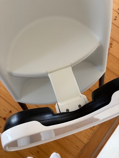 ベビービョルン　ハイチェア　２つセット可能