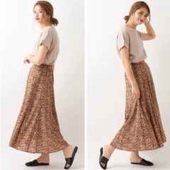 これからの季節に) ロングスカート三点セットの画像