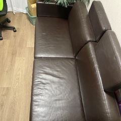 処分間近　
IKEA3人掛けソファの画像