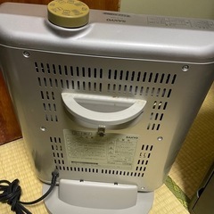 遠赤外線ストーブの画像