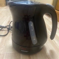 電気ケトルの画像