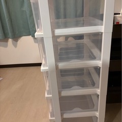 収納ボックスの画像