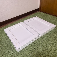 【7/15引渡し⑩】折りたたみミニテーブルの画像