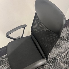 ハイバックメッシュチェアエスナ　昇降機能・360°回転式ワークチェア肘置き　パソコンチェア　ランバーサポート付きデスクチェアの画像