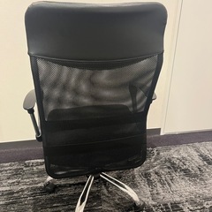 ハイバックメッシュチェアエスナ　昇降機能・360°回転式ワークチェア肘置き　パソコンチェア　ランバーサポート付きデスクチェアの画像