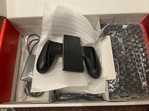 Nintendo Switch 本体 ブラック Joy-Con付き
