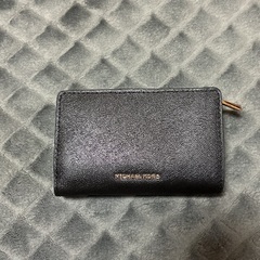 MICHAEL KORS マイケルコース 財布の画像