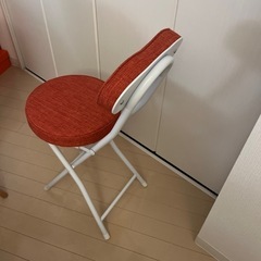 折りたたみチェアの画像