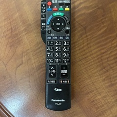 テレビ　37型　スタンド無し　保護パネル付きの画像