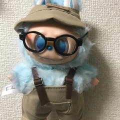 モンスターズ Labubu シリーズ 人形キーチェーン グッズ アニメ フィギュア ペンダント キーチェーの画像