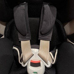 エールベベクルット チャイルドシートの画像