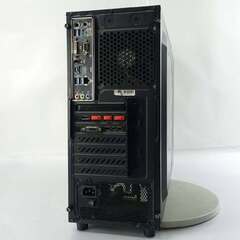 ゲーミングとワークステーション　デスクトップ　PCの画像