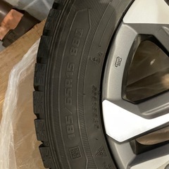 フリードハイブリッドプラス純正ホイール付きアイスナビタイヤ4本の画像