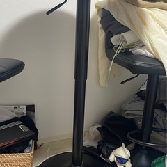 ダイニングテーブルの画像