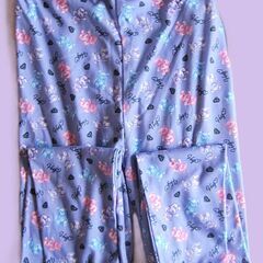子供服☆女の子（１４０）ボトムス類４点の画像