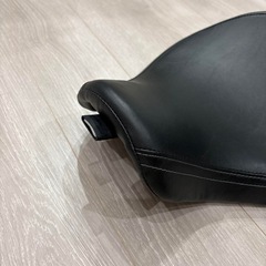 ハーレーダビッドソン XL1200N ナイトスター 純正シートの画像