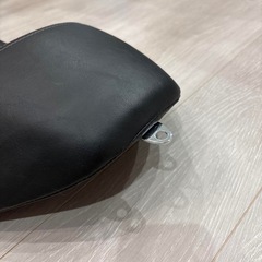 ハーレーダビッドソン XL1200N ナイトスター 純正シートの画像