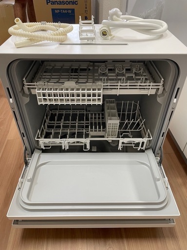 Panasonic パナソニック 食器洗い乾燥機 NP-TA4-W 2021年製