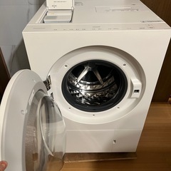 引き取り ほぼ新品  パナソニック　洗剤自動投入　Panasonic NA-SD10UAL-W ドラム洗濯乾燥機 (洗濯10 kg/乾燥5kg) 左開きの画像