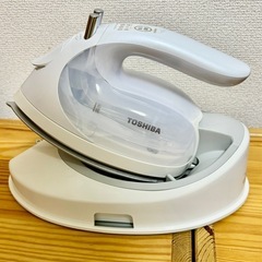 東芝　コードレススチームアイロンの画像