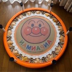アンパンマン  トランポリンの画像