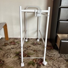 新品スラックスハンガーの画像