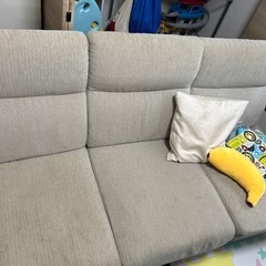 SALE‎𖤐 ̖́-‬3人掛けソファの画像