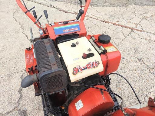 粘りと燃費のディーゼル！セル始動OK ！ヤンマーの中古除雪機