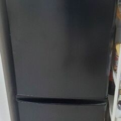 三菱冷蔵庫　MR-P15EF 146L の画像