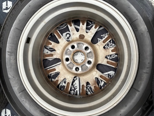 205/60R16 中古BSレグノタイヤ4本と中古ホイールと純正ナット付きの 
