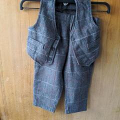 子ども服の画像